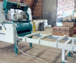 Кромкообрезной станок Wood-Mizer EG400
